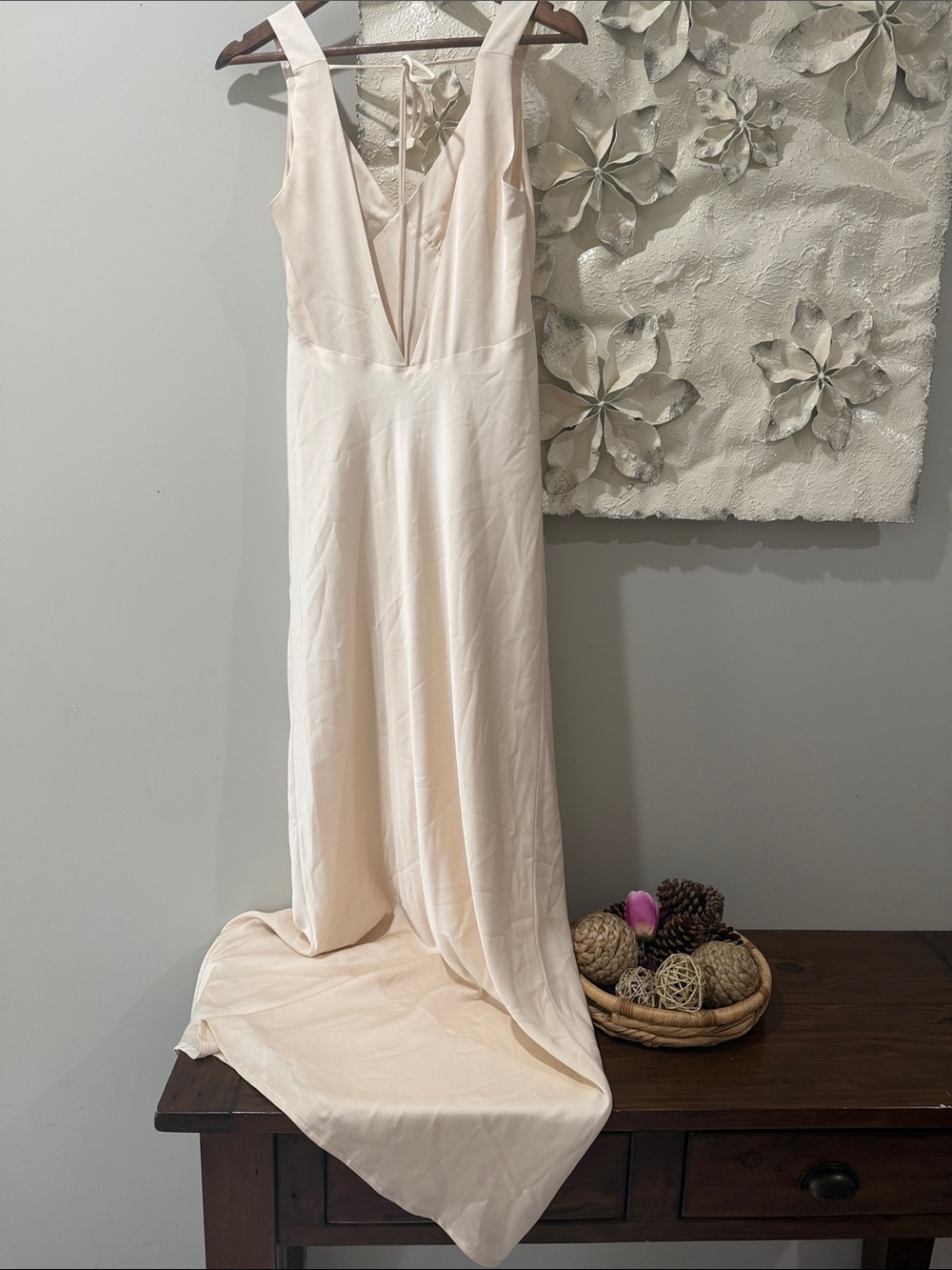 Park& Fifth Gracey Maxi Dress Ivory Halter Open Back Size Small NWT - Picture 7 of 15
